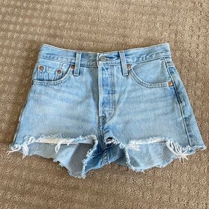 levi 501 jean shorts